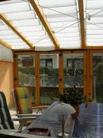 Galerie: Wintergartenbeschattung mit verschiebbaren Sonnensegeln